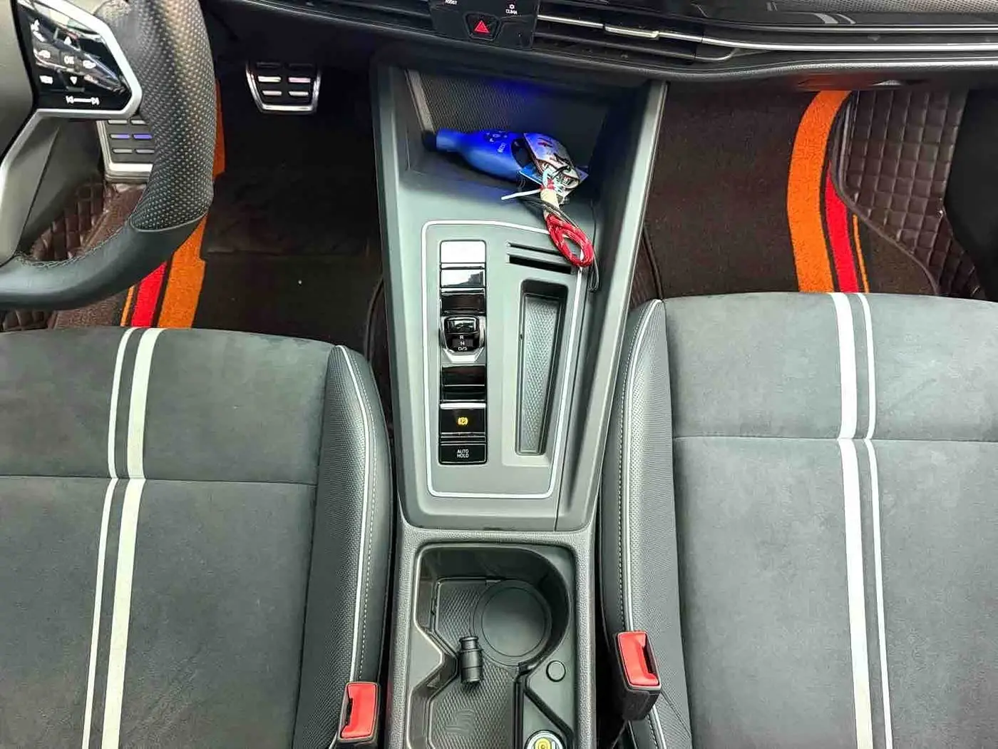 Volkswagen Golf 2022 — Photo 11/19