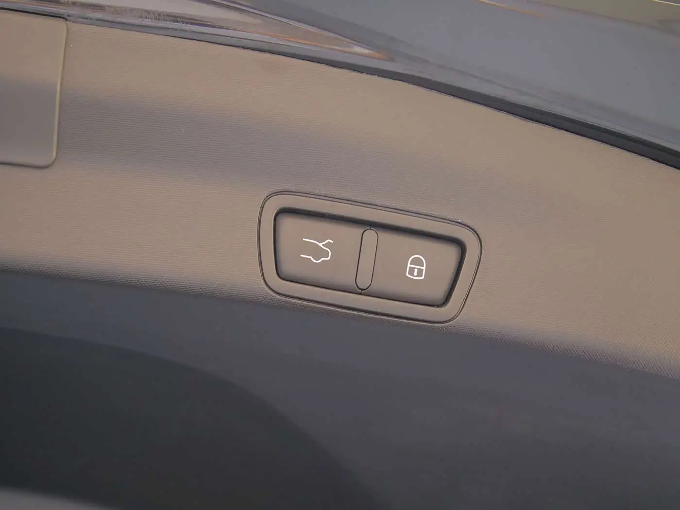 Alfa Romeo Stelvio 2023 — Photo 17/19