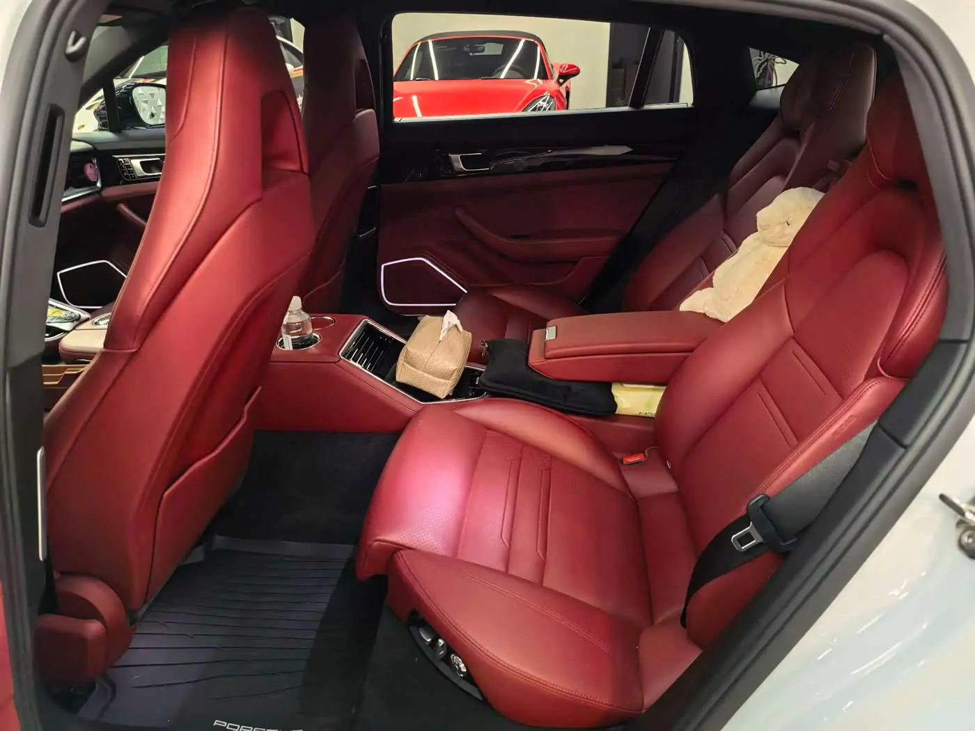 Porsche Panamera 2019 — Photo 7/17