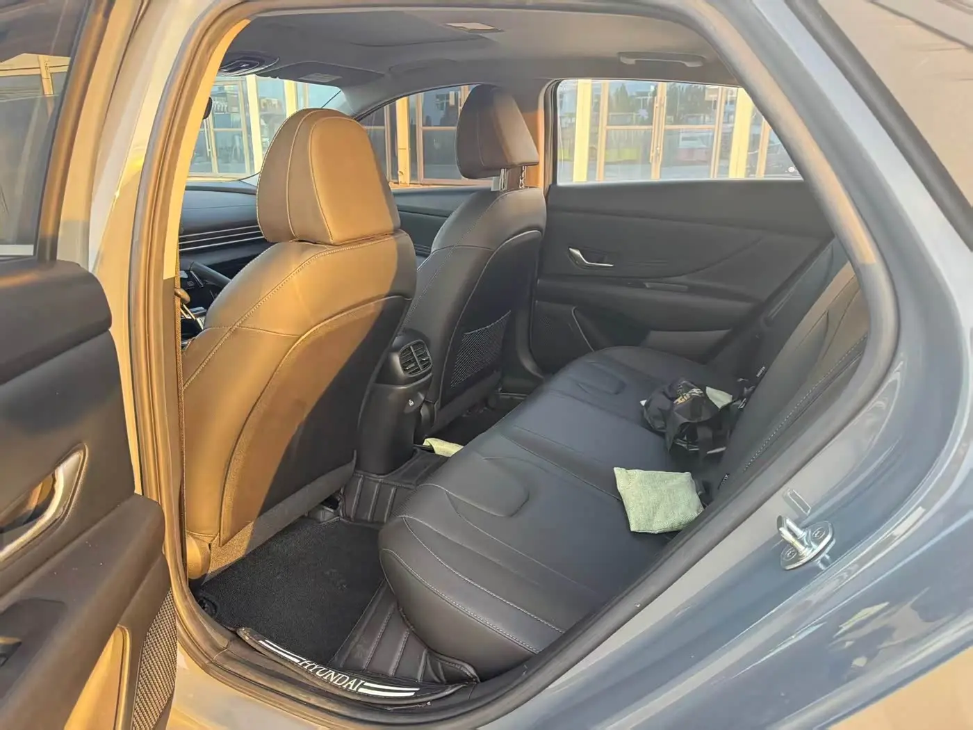 Hyundai Elantra 2022 — Şəkil 4/8