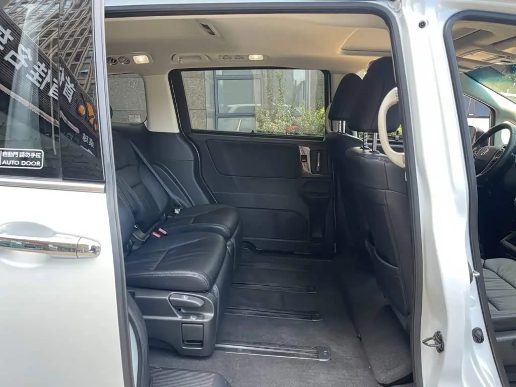 Honda Odyssey 2018 — Şəkil 19/20