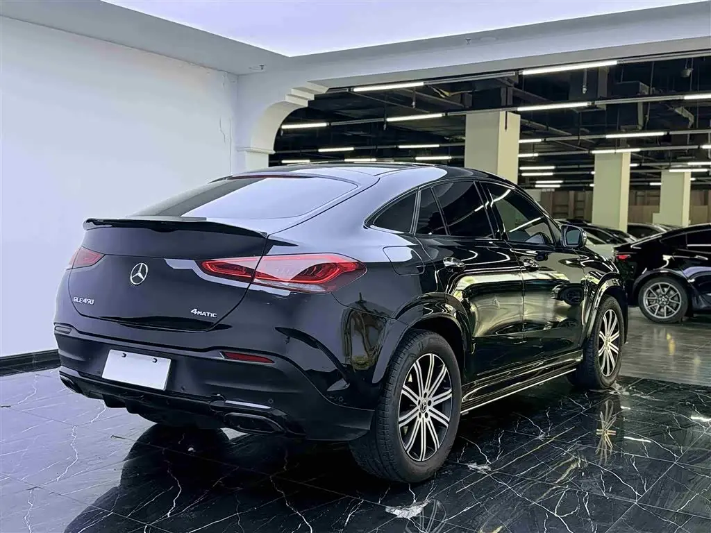 Mercedes-Benz GLE 2021 — Photo 20/20