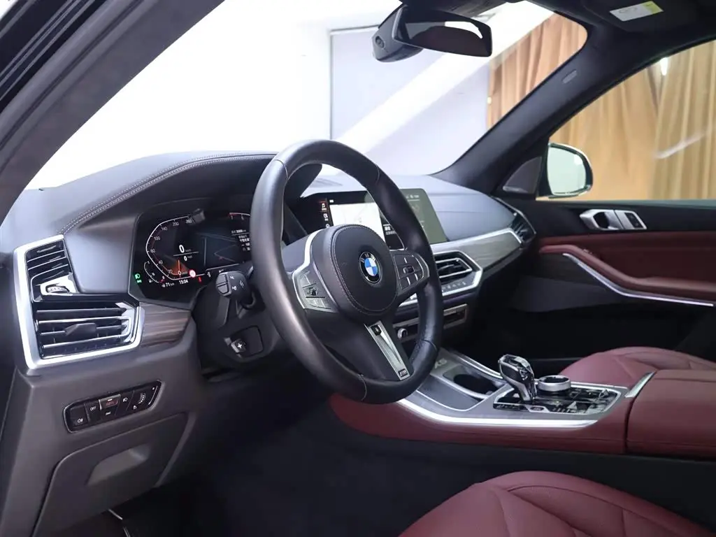 BMW X5 2022 — Photo 11/20