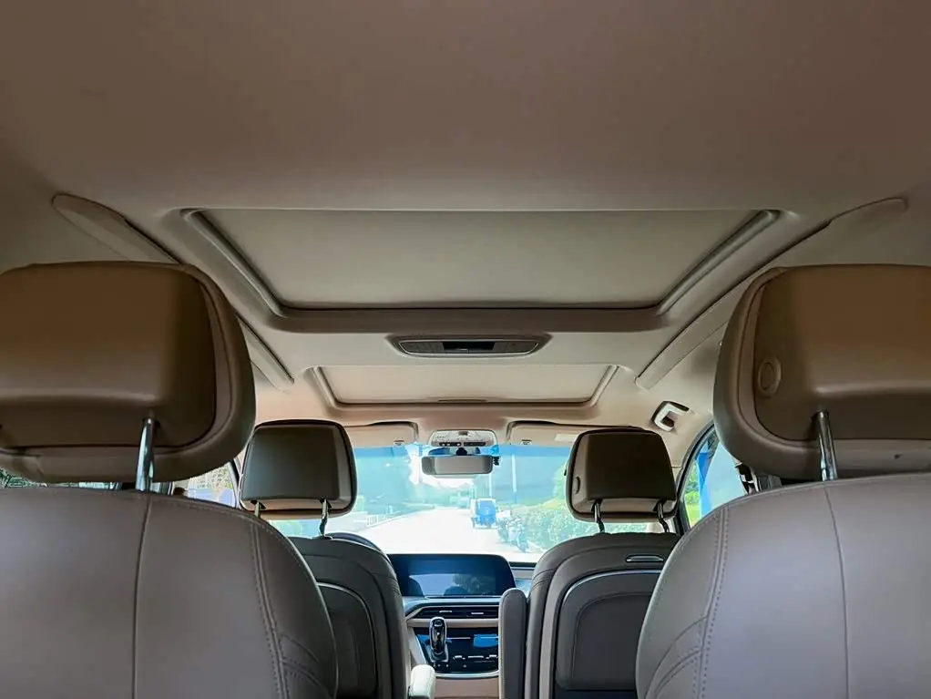 Buick GL8 2021 — ფოტო 11/20
