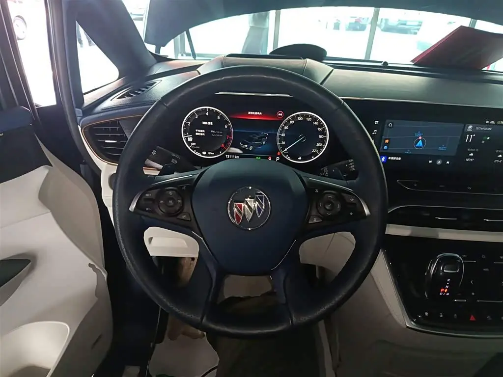 Buick GL8 2022 — Photo 11/20