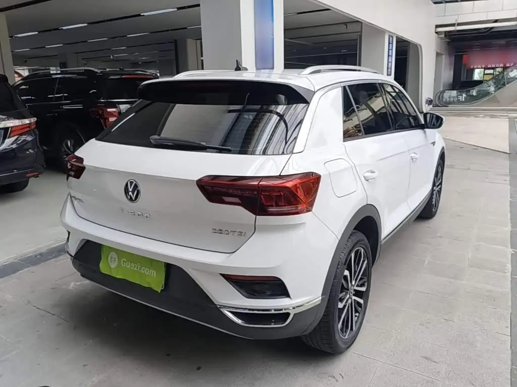 Volkswagen T-ROC 2023 — Şəkil 5/20