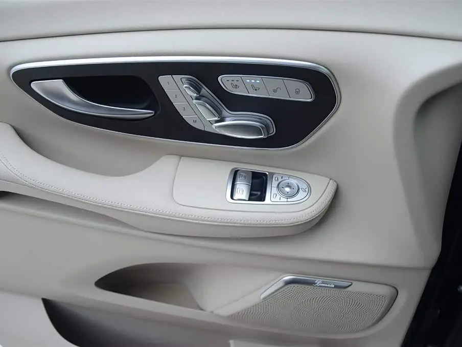 Mercedes-Benz V-Class 2026 — ფოტო 6/15