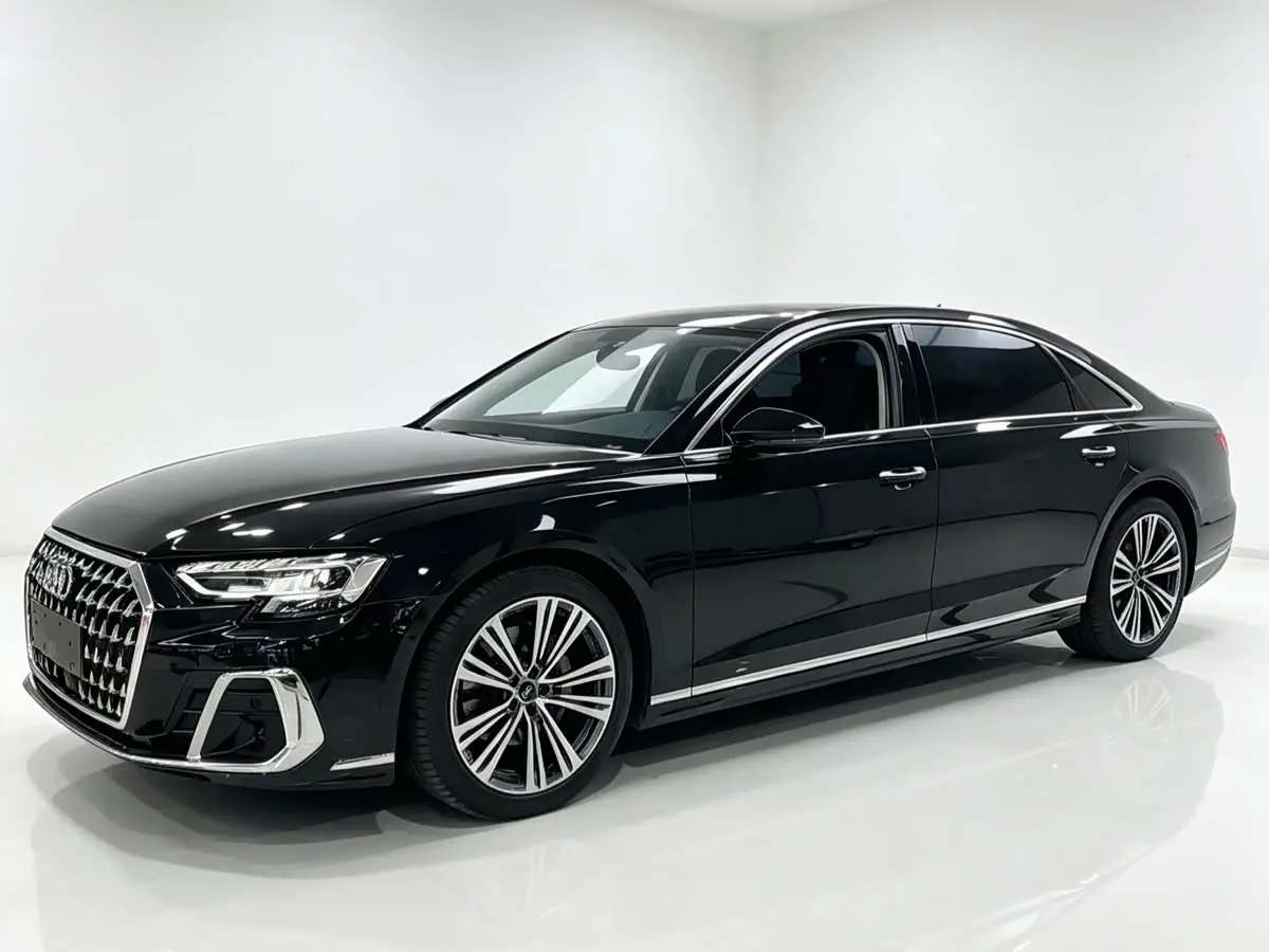 Audi A8 2024 — Şəkil 1/9