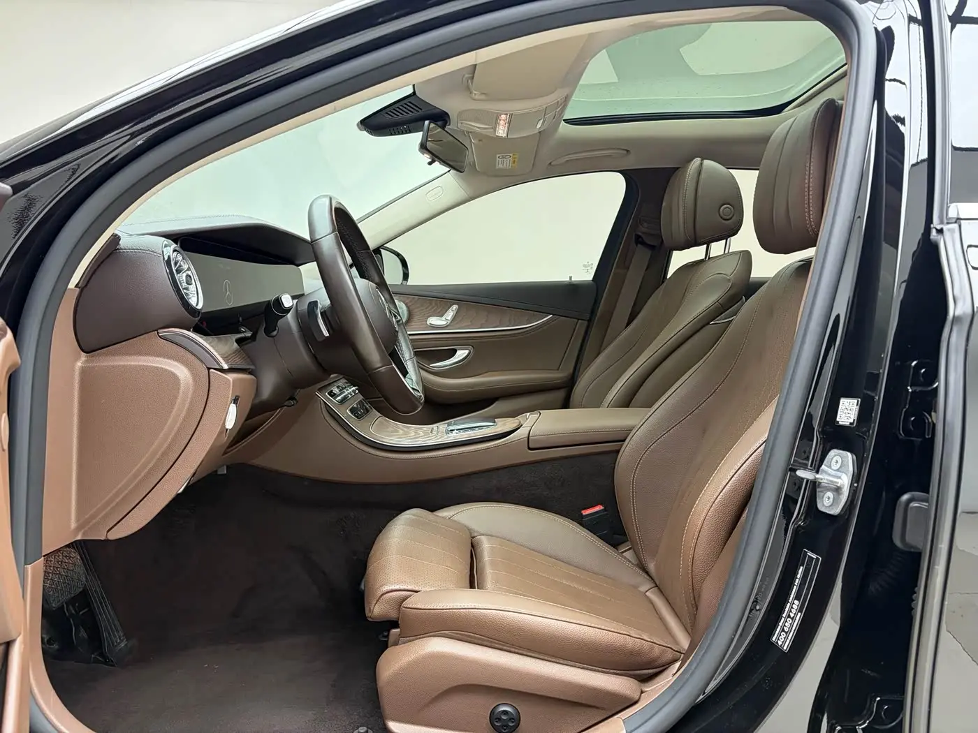 Mercedes-Benz E-Class 2021 — Şəkil 5/18