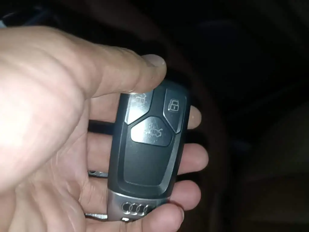 Audi Q7 2019 — Şəkil 9/20