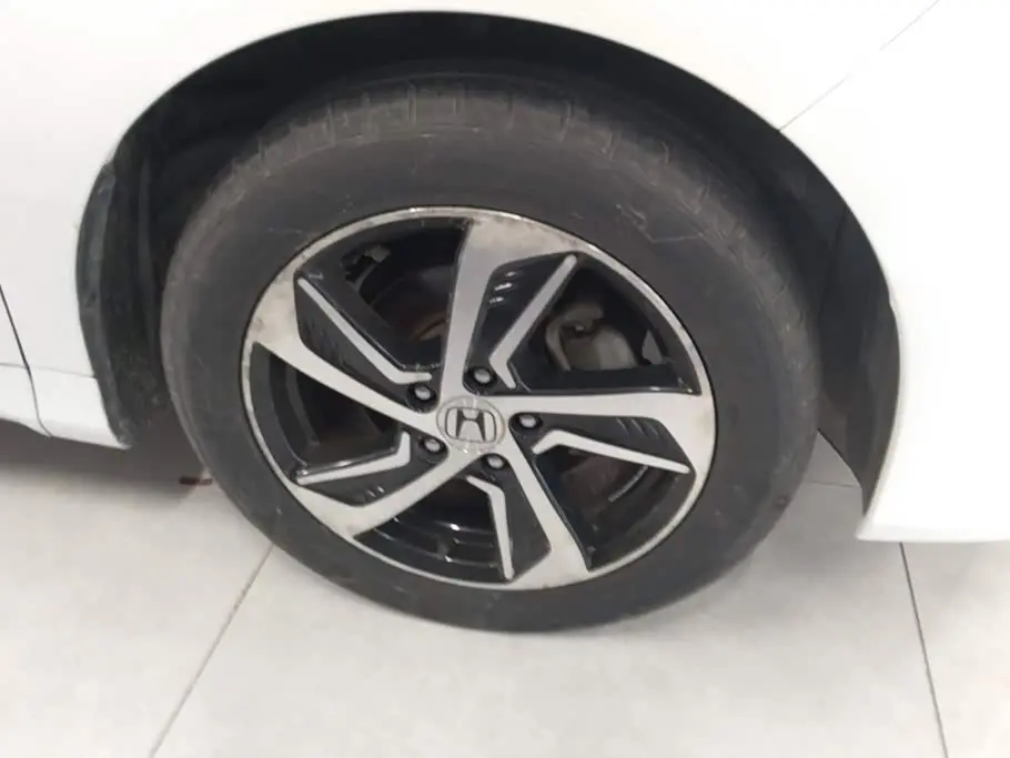 Honda Odyssey 2017 — Photo 6/16