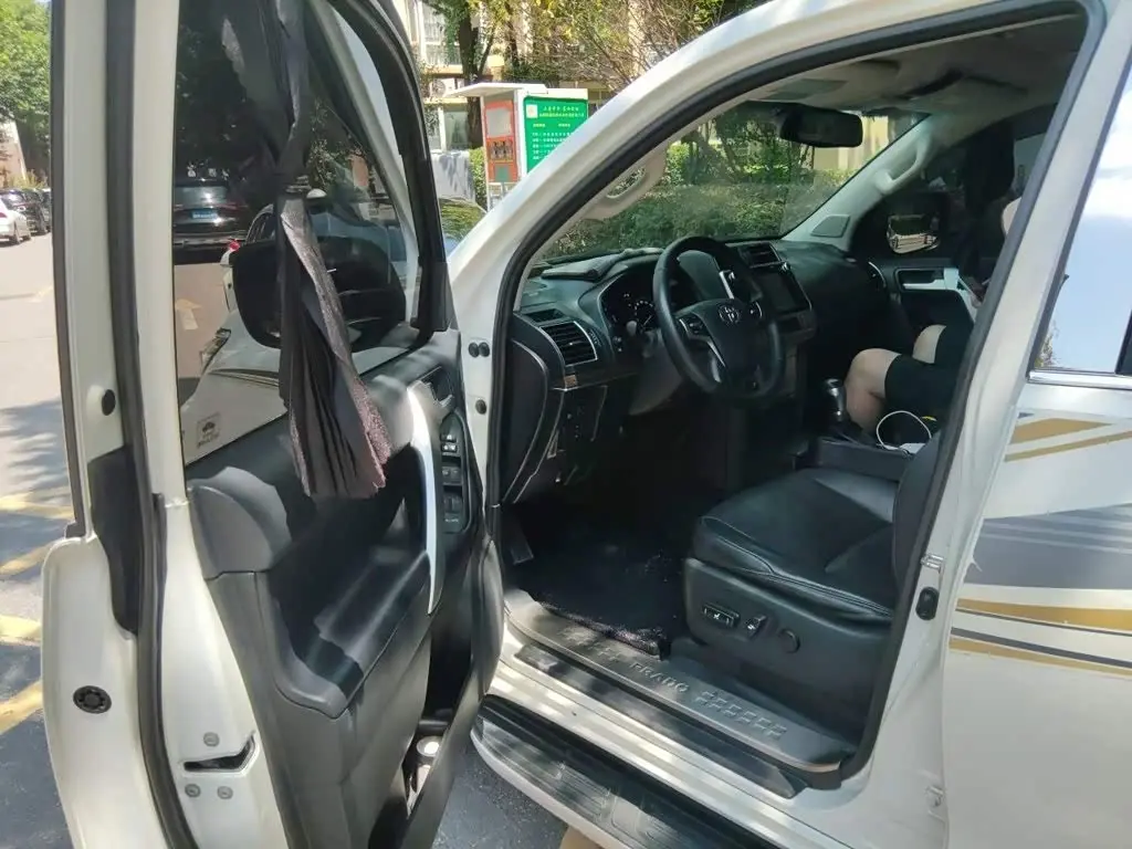 Toyota Prado 2018 — Фото 17/20