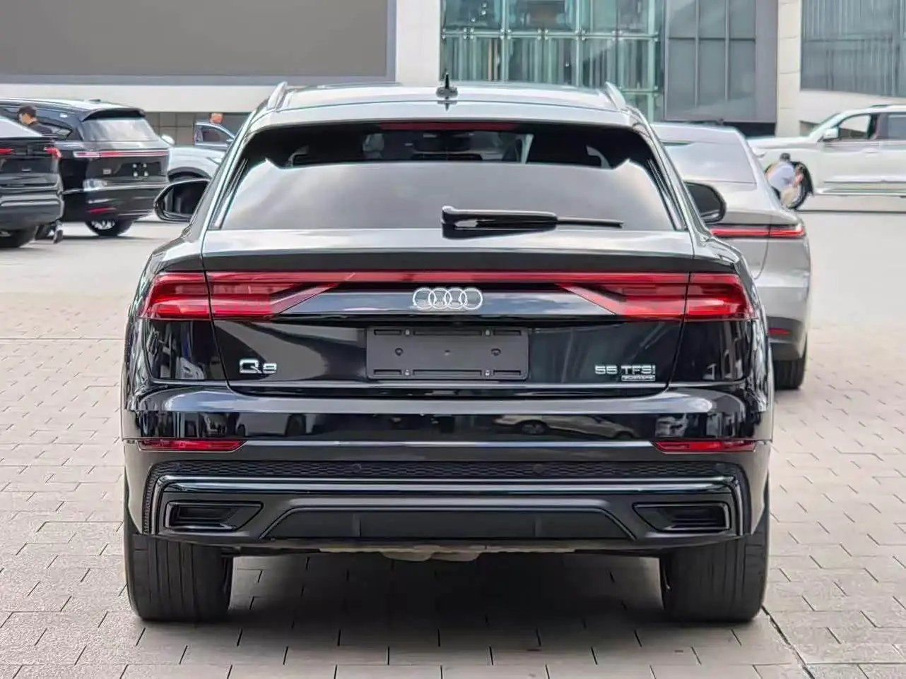 Audi Q8 2020 — Photo 10/11