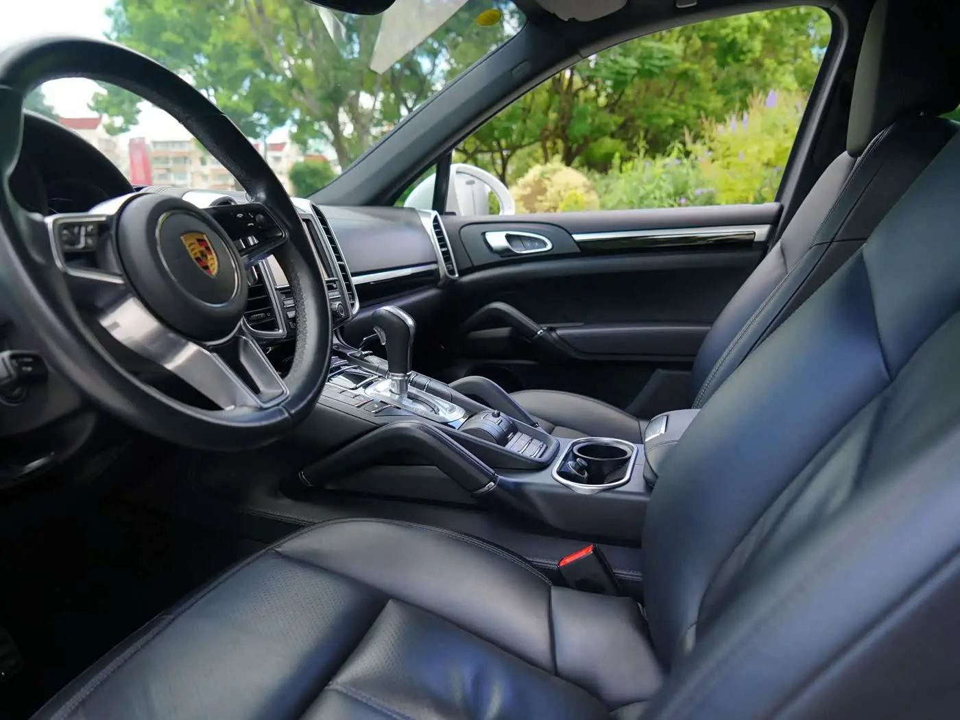 Porsche Cayenne New Energy 2015 — Фото 8/19