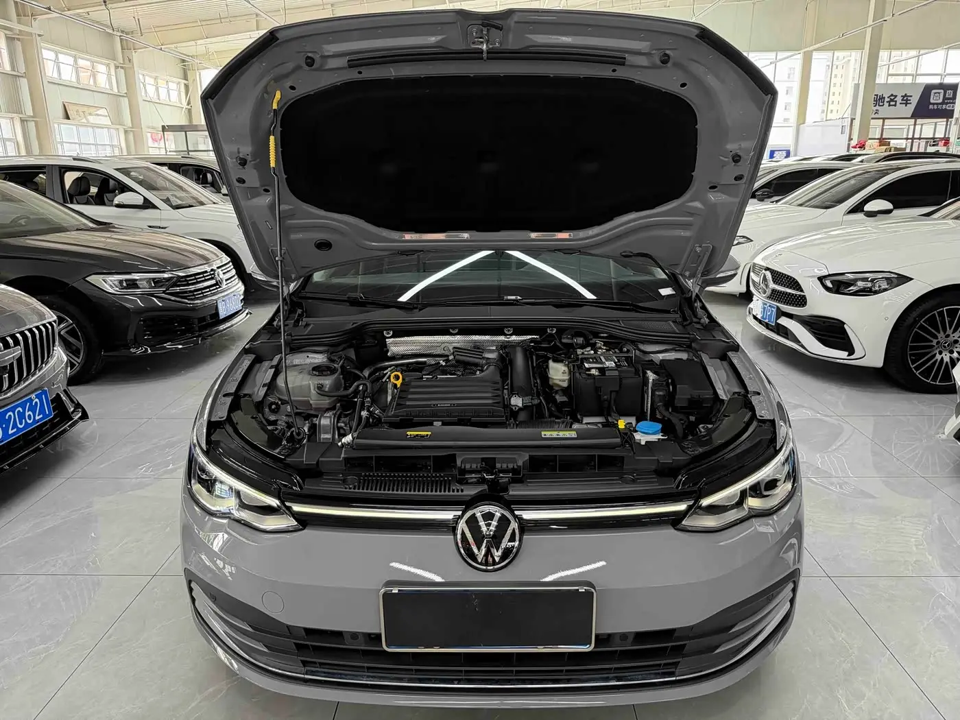 Volkswagen Golf 2023 — Photo 20/20