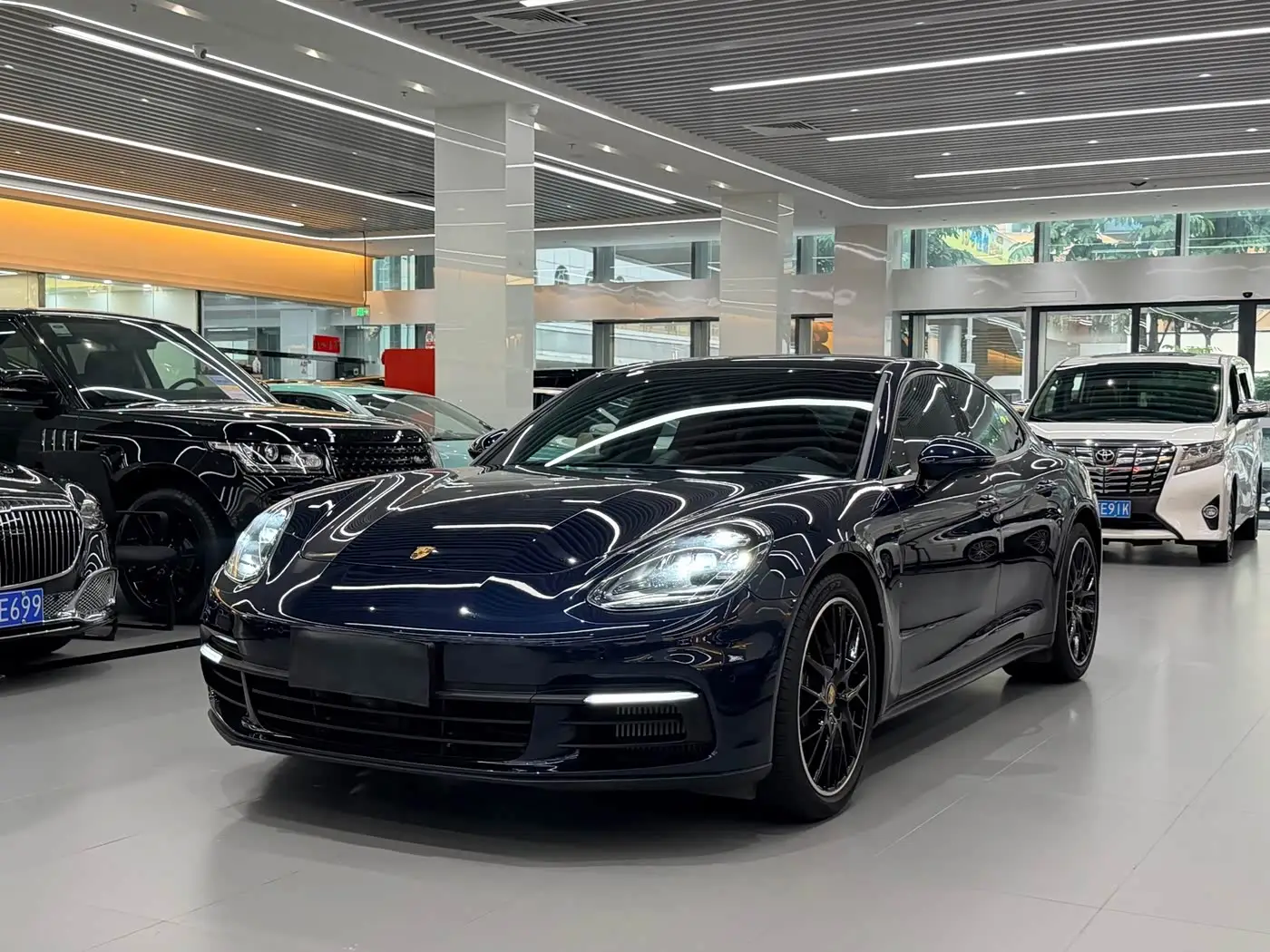 Porsche Panamera, 2020