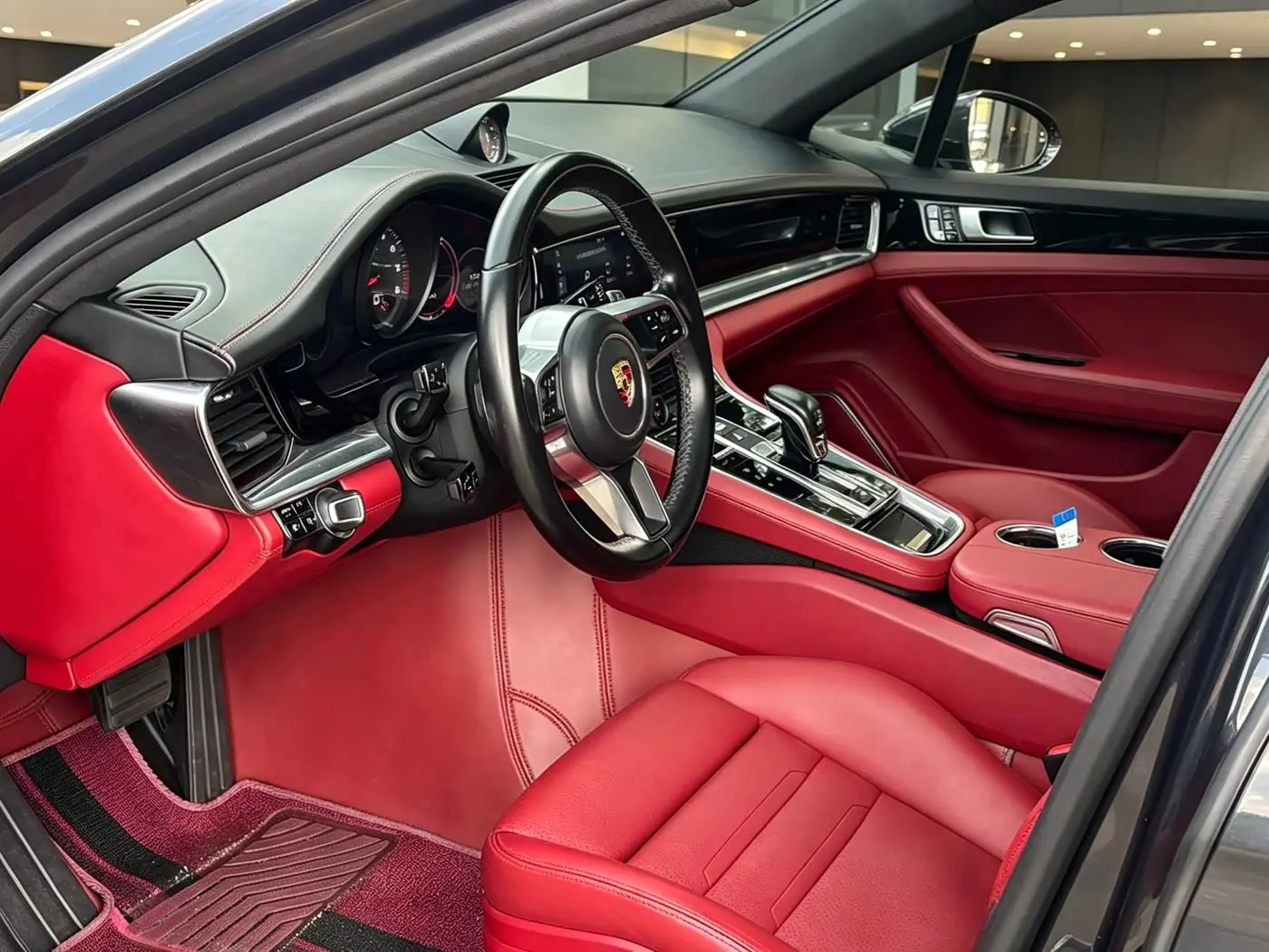 Porsche Panamera 2020 — Photo 8/10