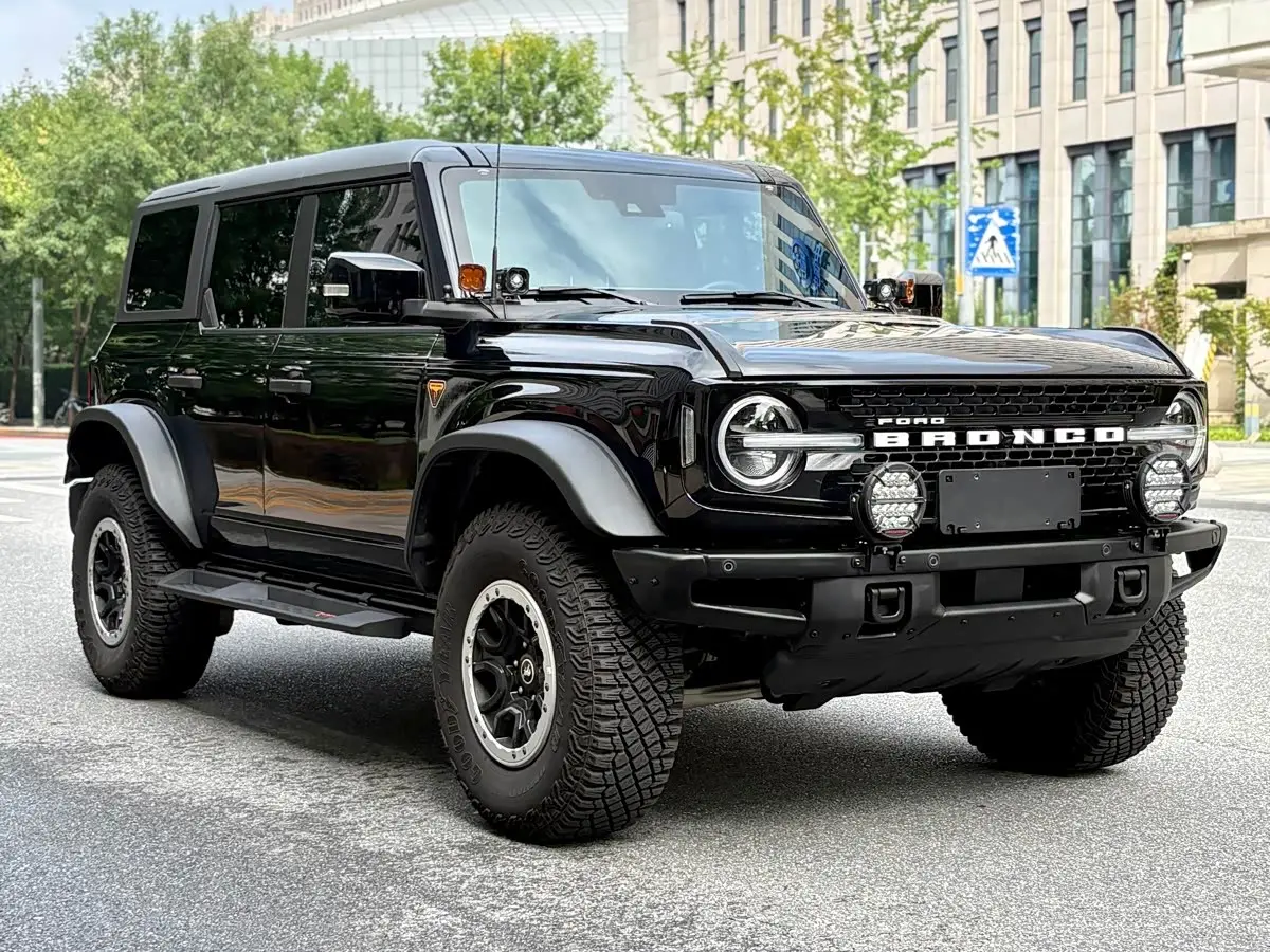 Ford Bronco 2024 — Photo 3/11