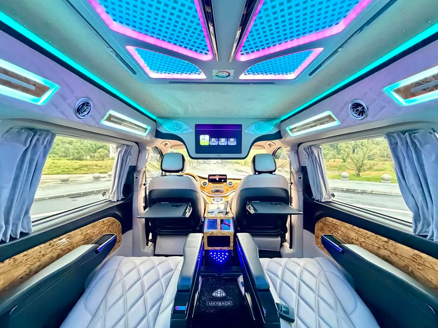 Mercedes-Benz Vito 2021 — Photo 10/19