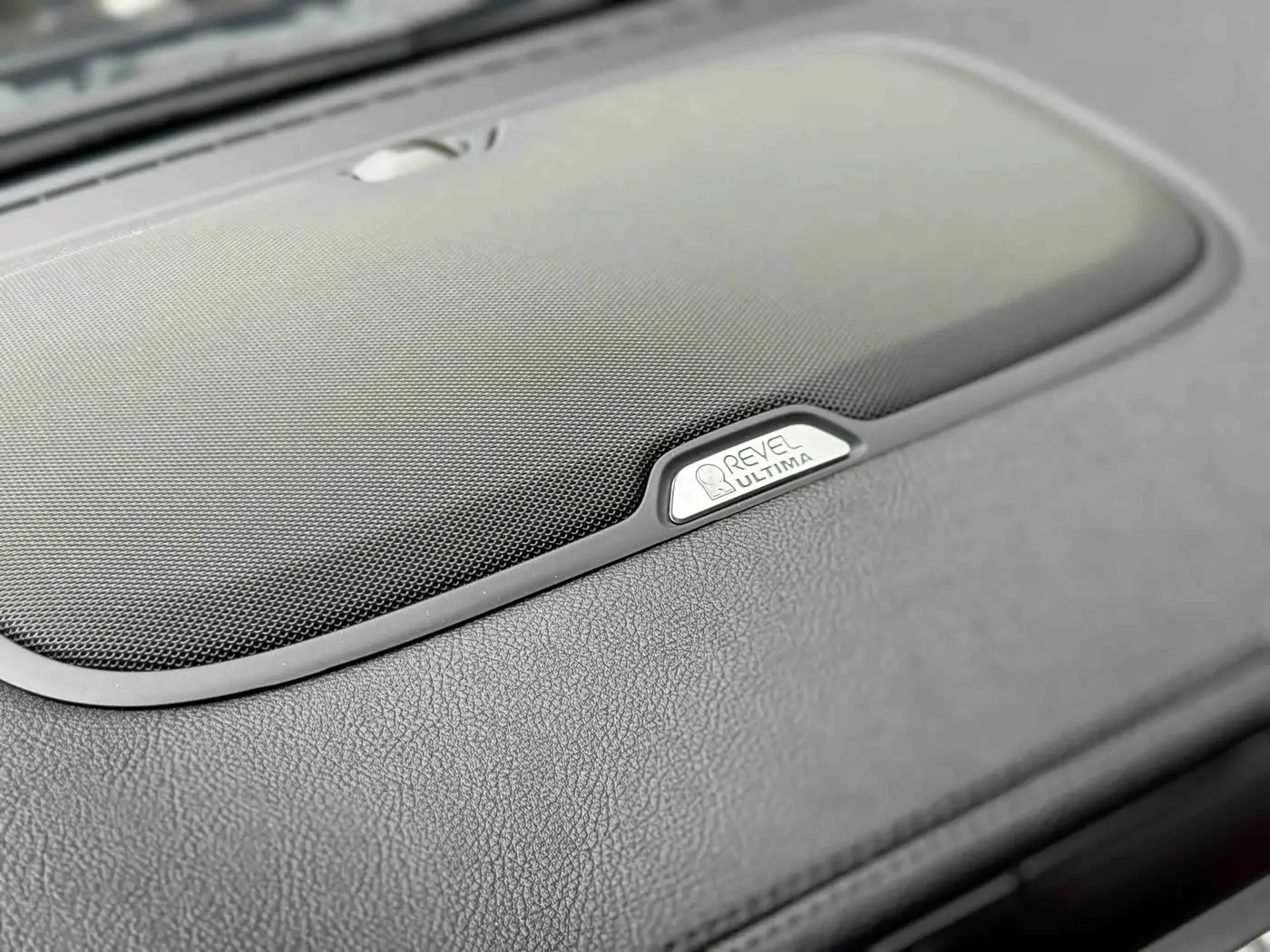 Lincoln Navigator 2019 — Photo 12/16