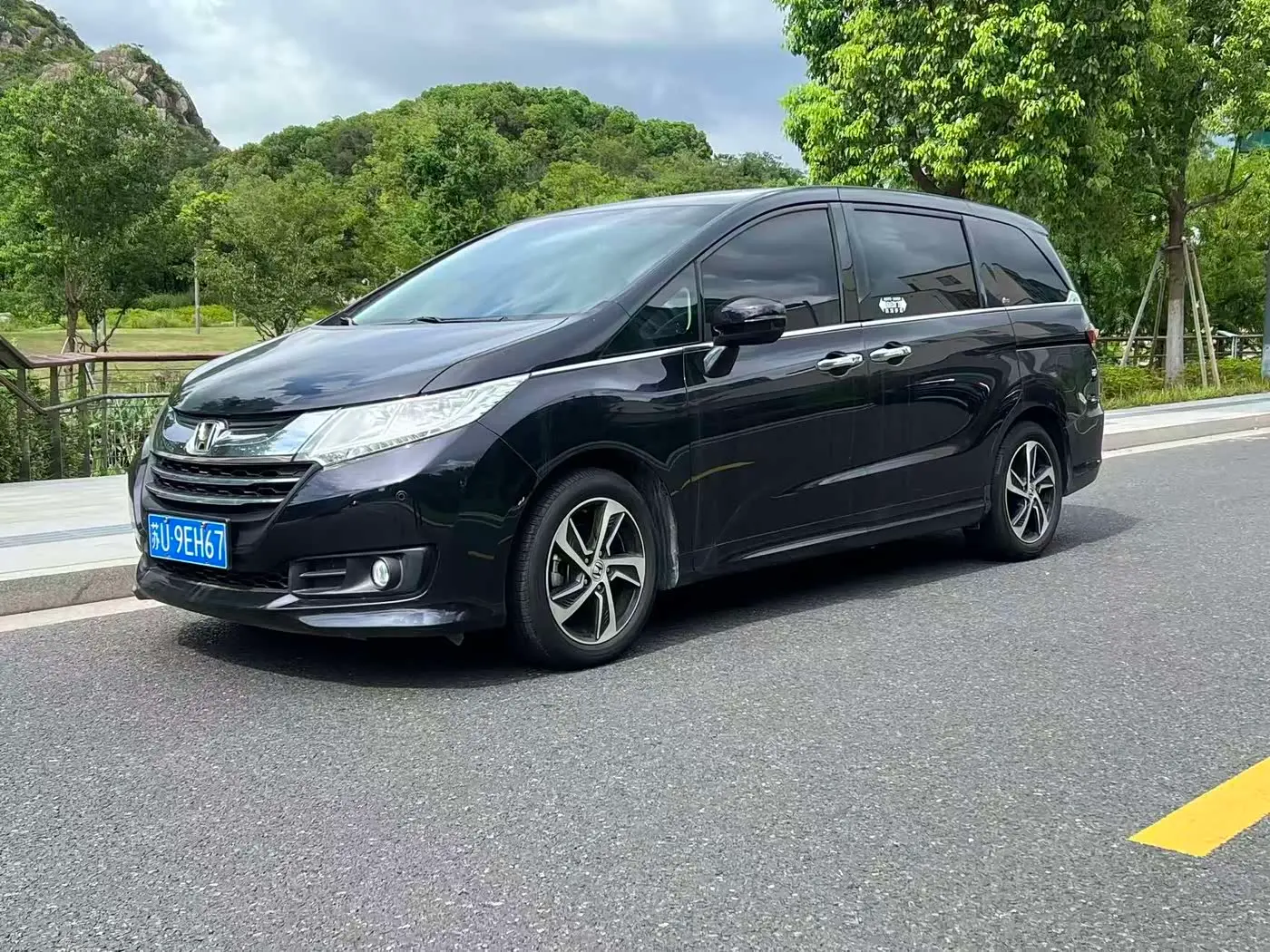 Honda Odyssey 2018 — Photo 1/16