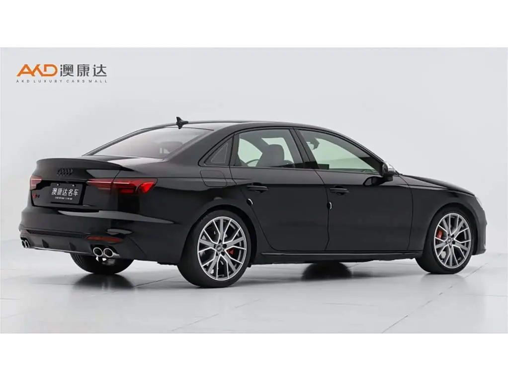Audi S4 2024 — Photo 3/10