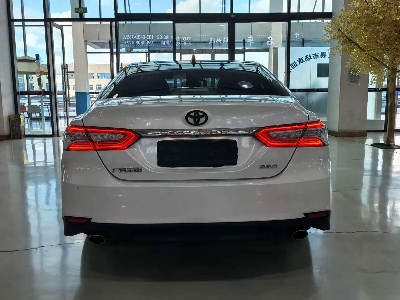 Toyota Camry 2022 — Photo 18/20