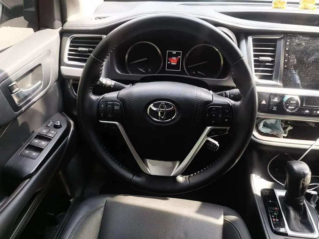 Toyota Highlander 2020 — Şəkil 3/20