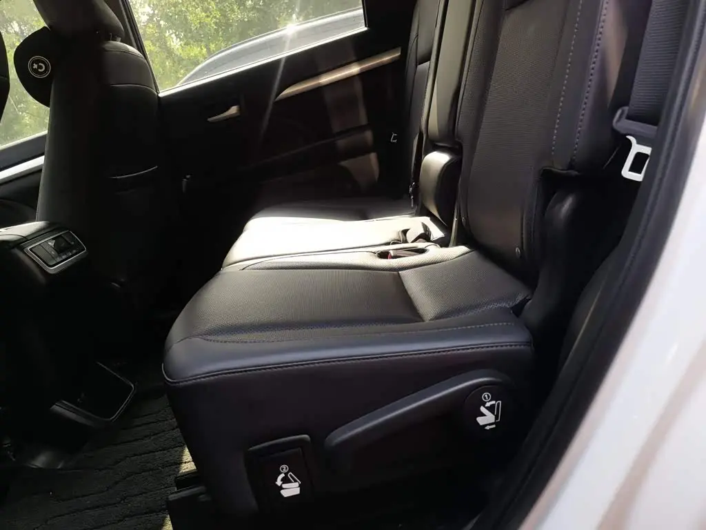 Toyota Highlander 2020 — Şəkil 15/20