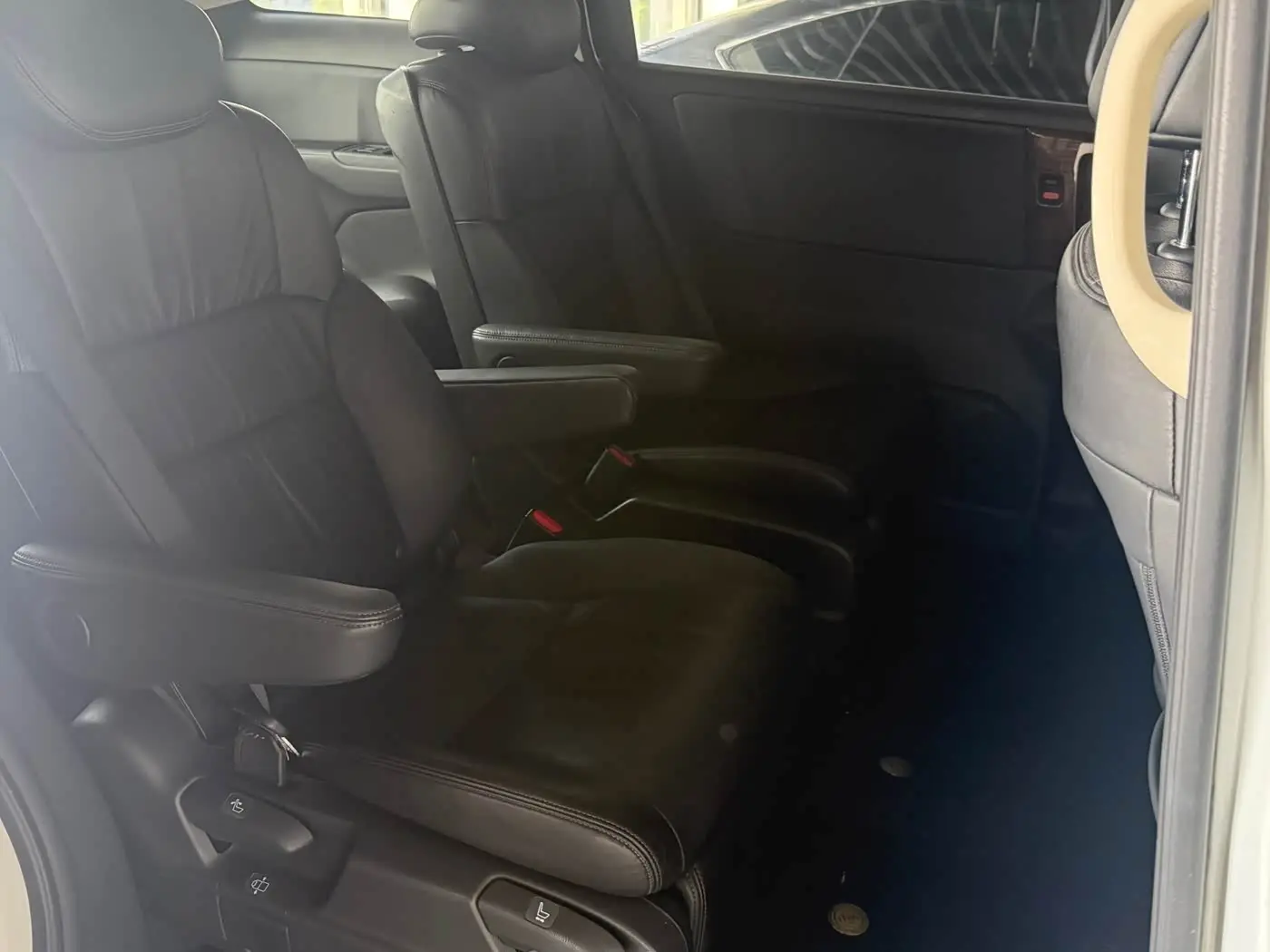 Honda Odyssey 2016 — Şəkil 6/12