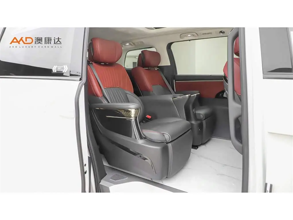 GAC Trumpchi Trumpchi E9 2023 — Фото 8/11
