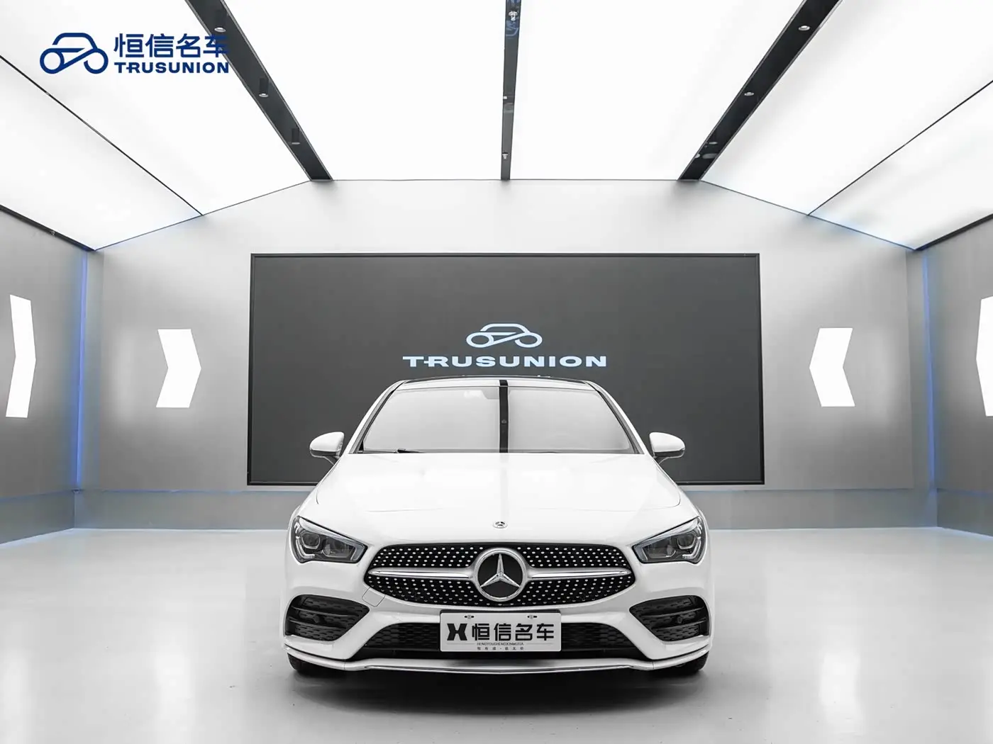 Mercedes-Benz CLA 2022 — Фото 3/20