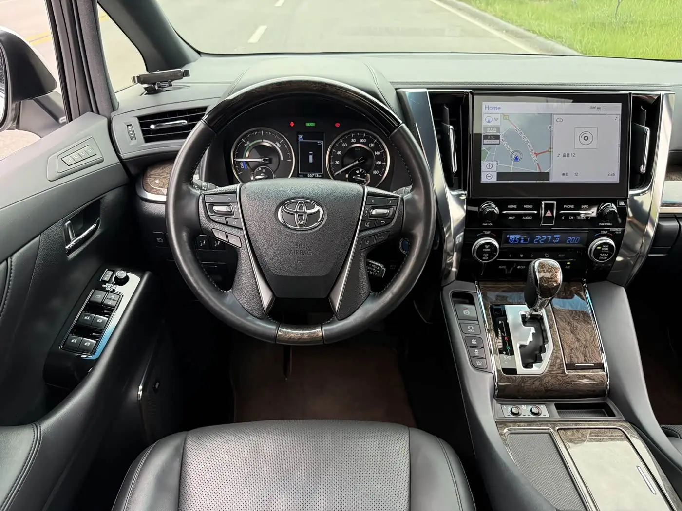 Toyota Vellfire 2020 — Şəkil 14/20