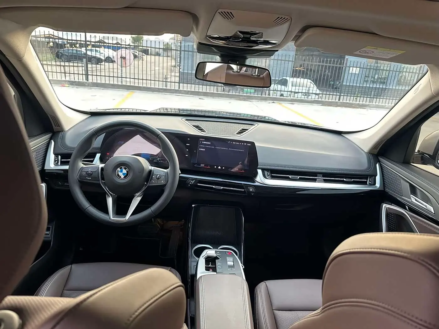 BMW X1 2023 — Фото 10/15