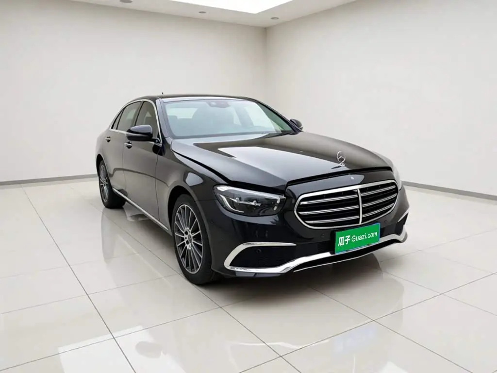 Mercedes-Benz E-Class 2023 — Фото 3/20
