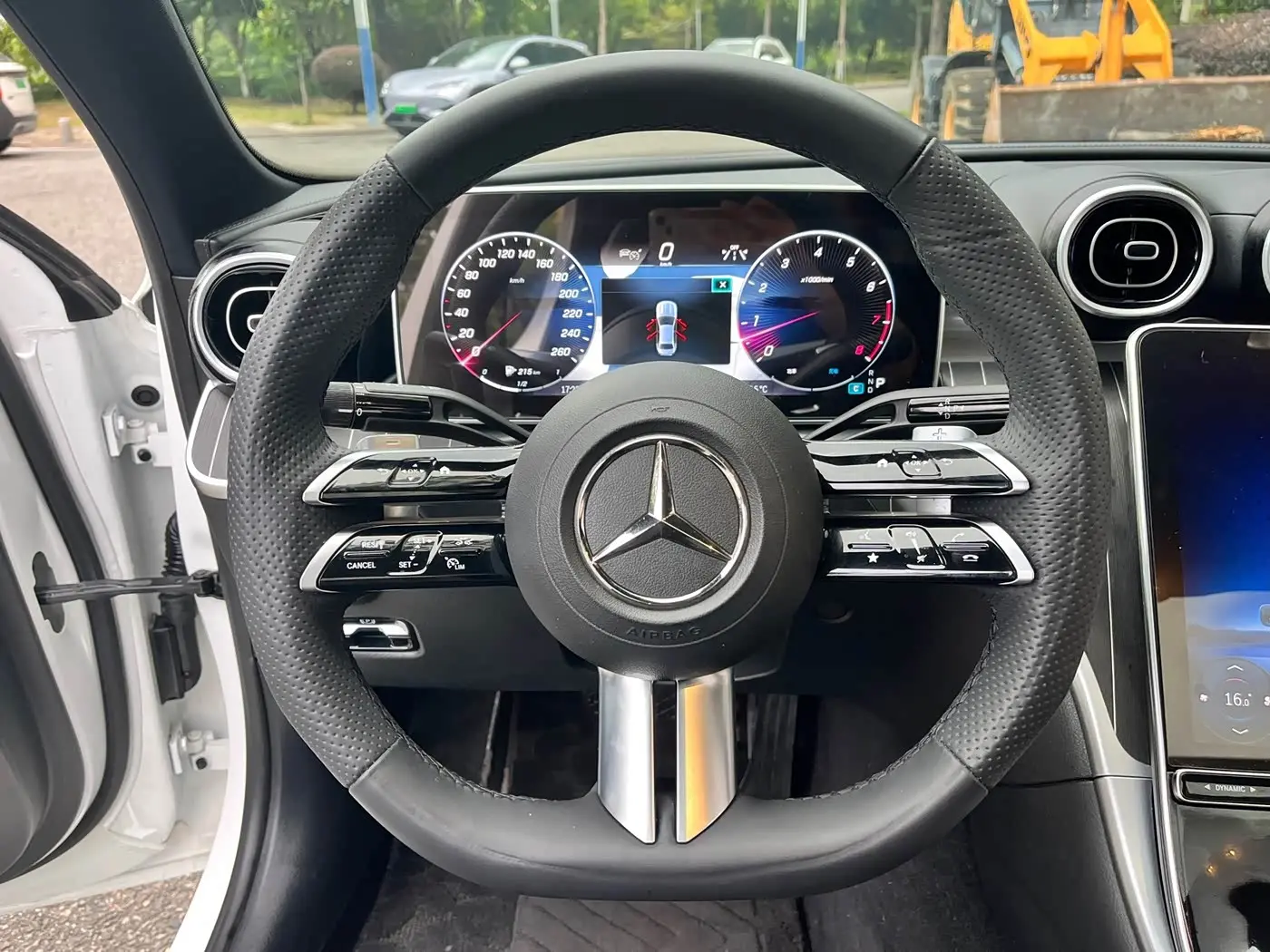 Mercedes-Benz C-Class 2023 — Фото 7/13