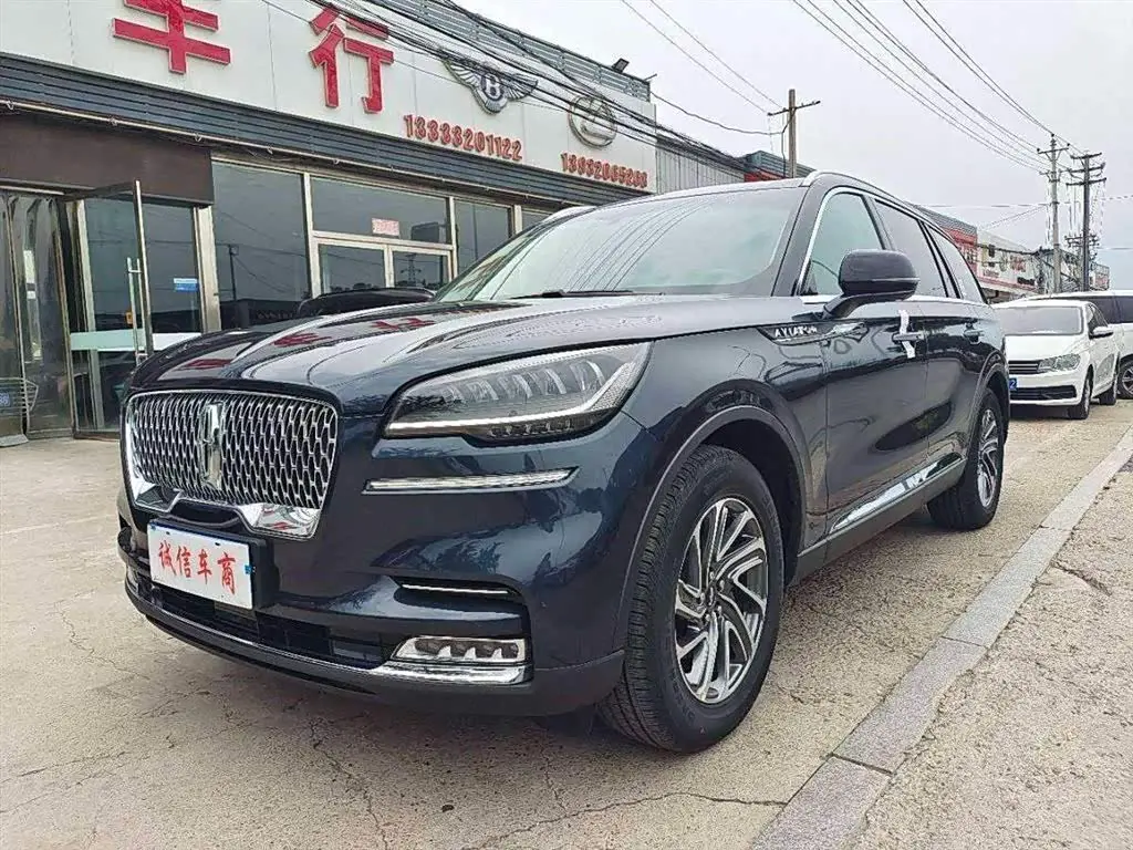 Lincoln Aviator 2023 — Şəkil 1/18