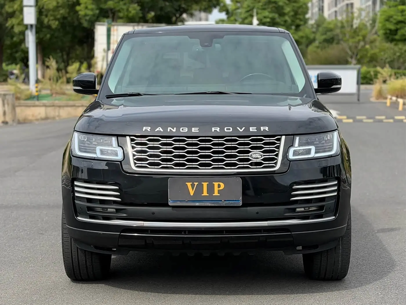 Land Rover Range Rover 2013 — Photo 2/10