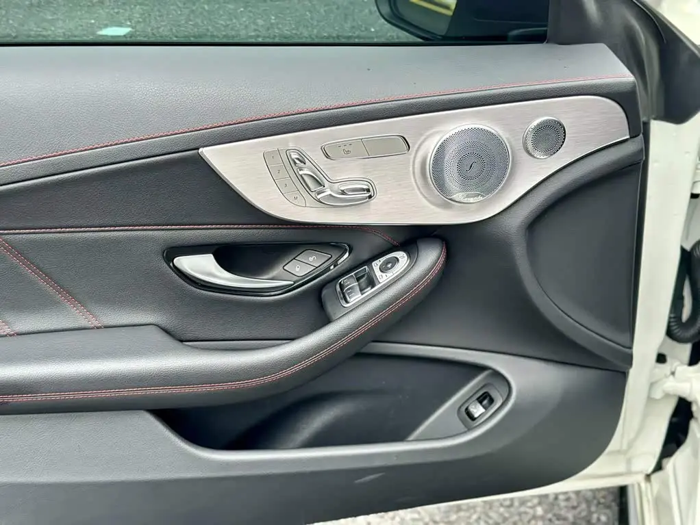 Mercedes-Benz C-Class AMG 2022 — Фото 11/19