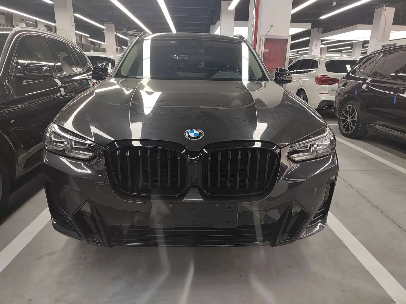 BMW X3 2022 — Фото 2/15