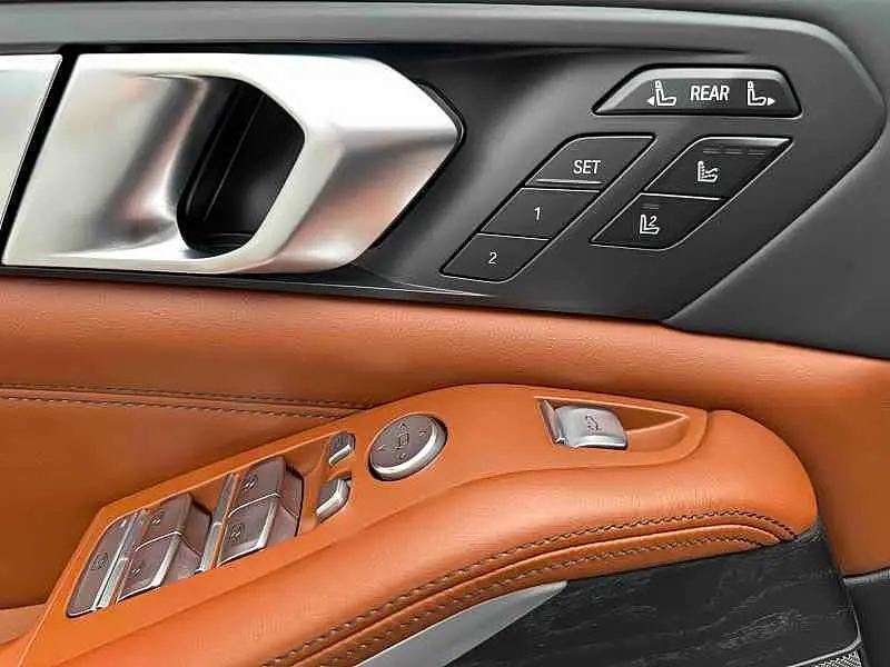 BMW X7 2020 — Photo 5/15