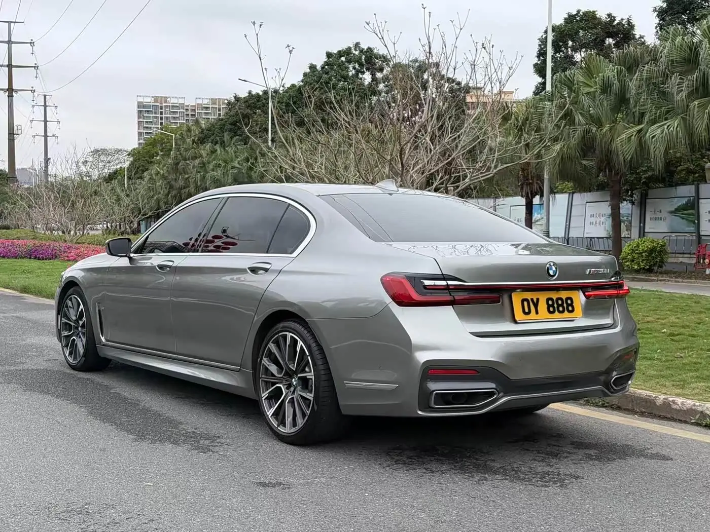 BMW 7 Series 2020 — Photo 10/11