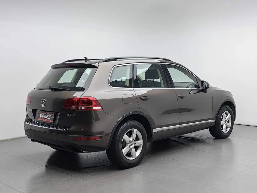 Volkswagen Touareg 2015 — Şəkil 2/20