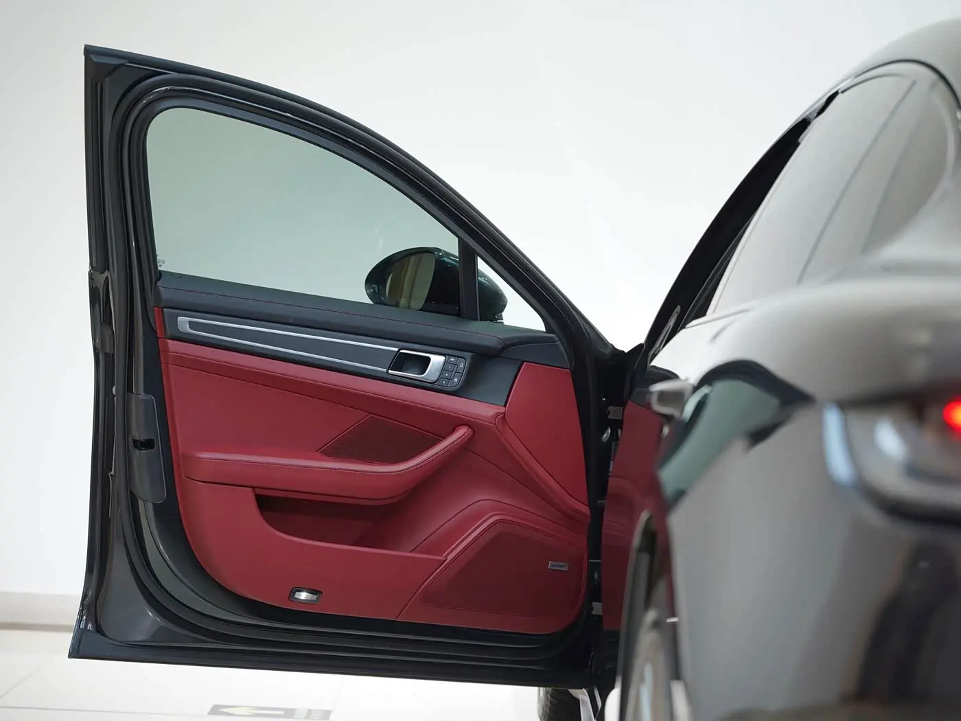 Porsche Panamera 2022 — Photo 10/20