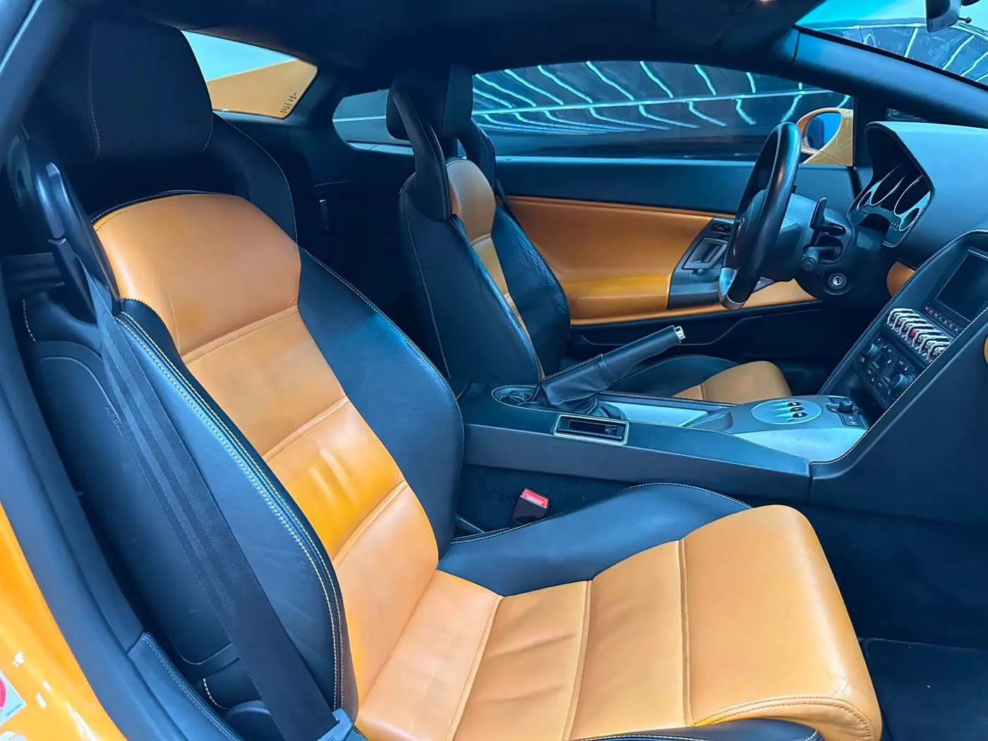 Lamborghini Gallardo 2011 — Şəkil 15/20