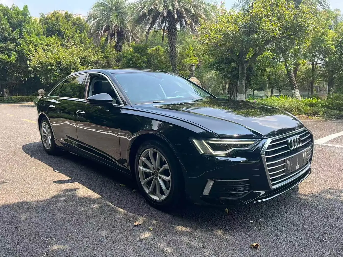 Audi A6L 2020 — Photo 1/16