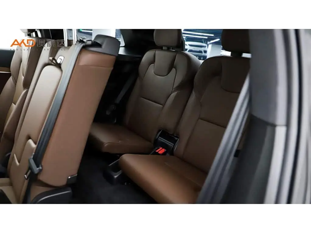 Volvo XC90 2022 — Photo 9/11