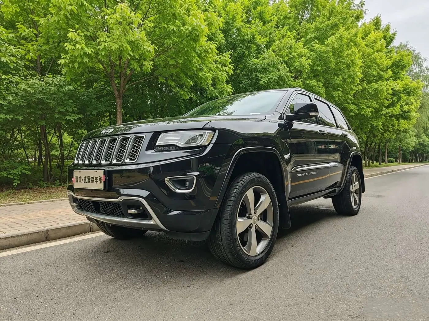 Jeep Grand Cherokee, 2016