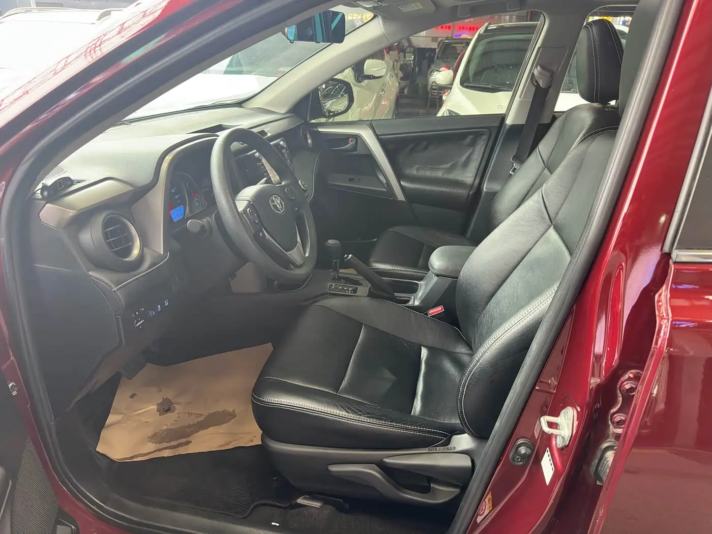 Toyota RAV4 Rongfang 2017 — Фото 15/18