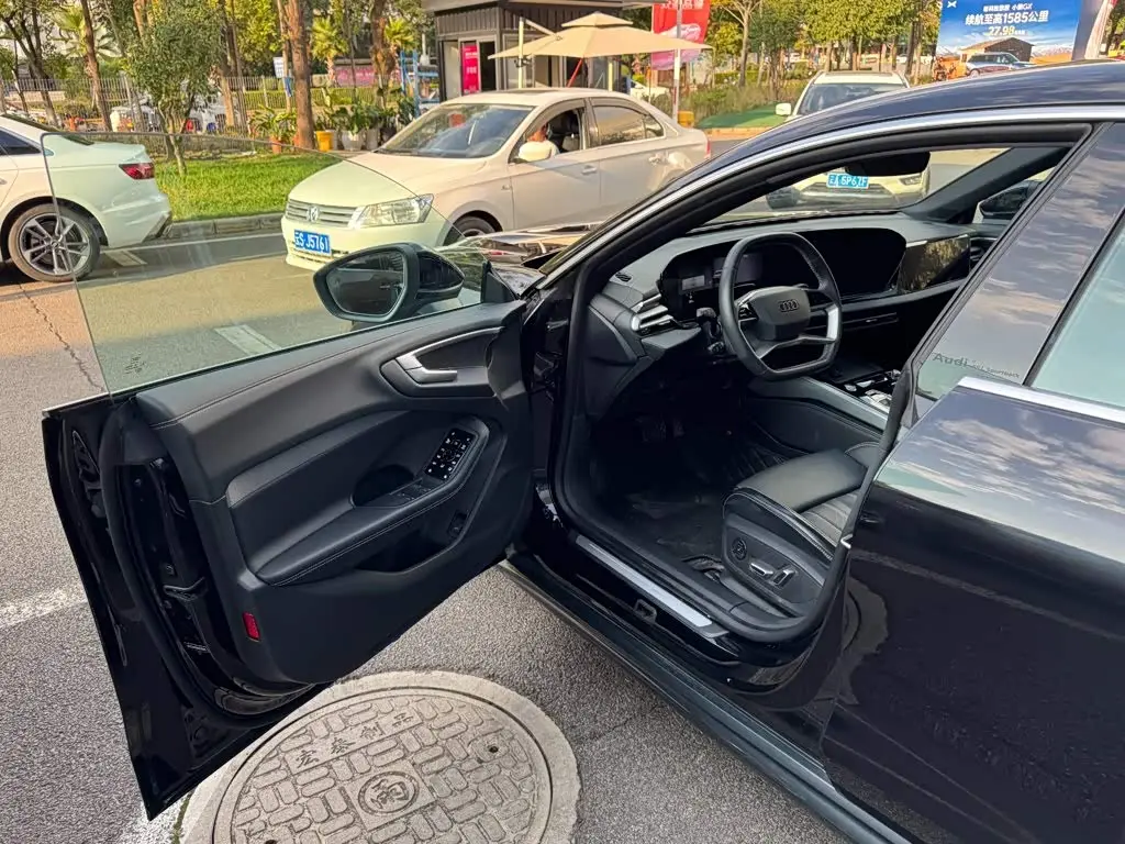 Audi A5L Sportback 2025 — Фото 12/20